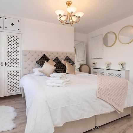 צ'לטנהם Gloucester Place Townhouse With Hot Tub! מראה חיצוני תמונה