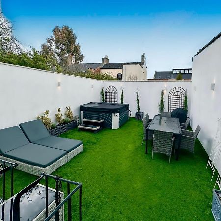 צ'לטנהם Gloucester Place Townhouse With Hot Tub! מראה חיצוני תמונה